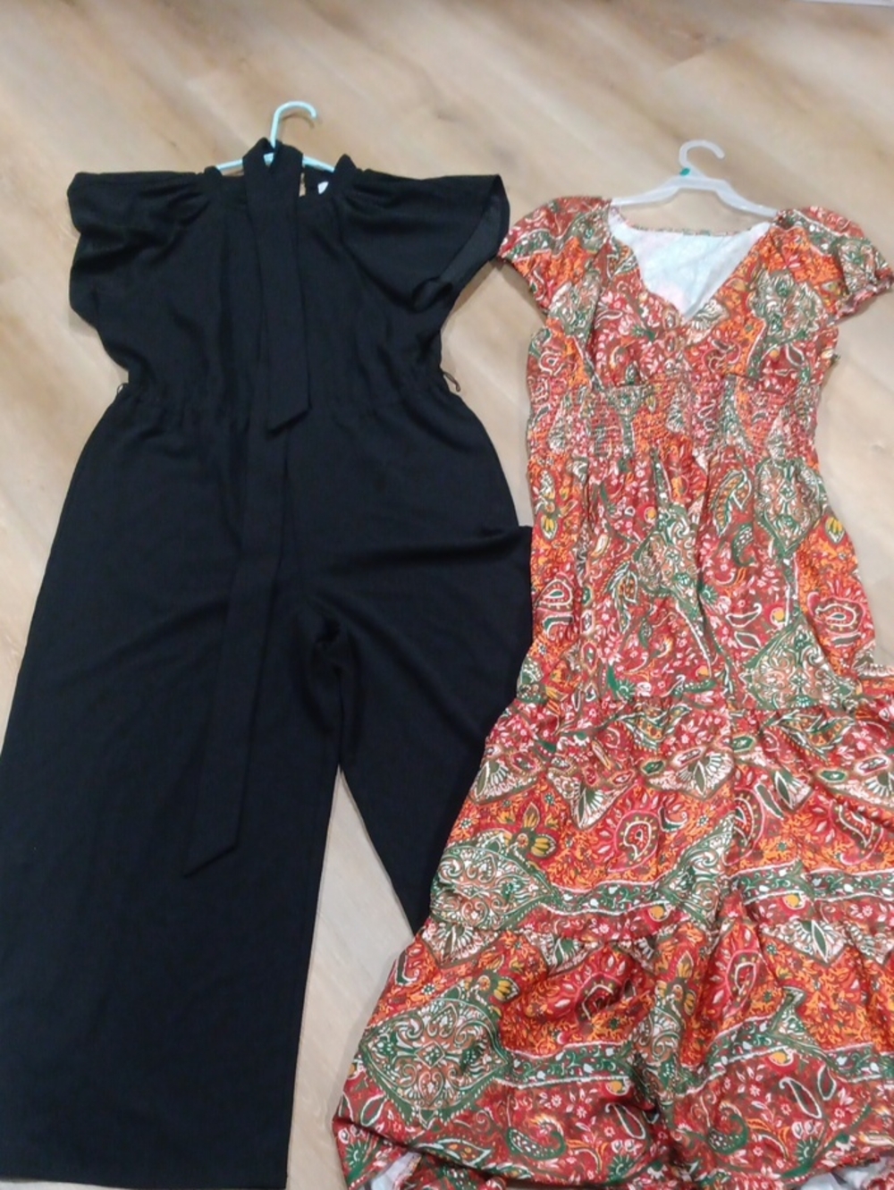 Bundle Of 2 Wide-Leg Jumpsuit And Dress